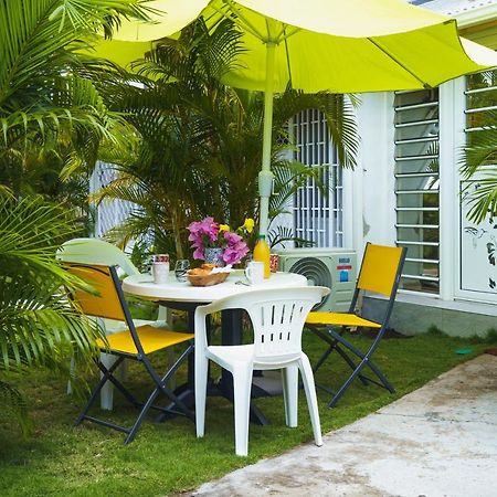Oasis De Detente - Appartement Le Colibri Blanc Saint-Francois  Extérieur photo